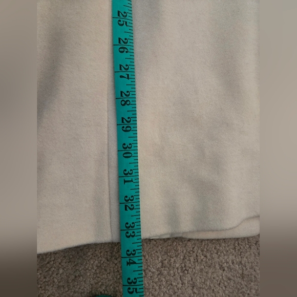 ANNE KLEIN cream wool jacket. Size small - Picture 13 of 13